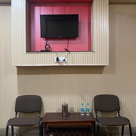Hotel Raj Siliguri Εξωτερικό φωτογραφία